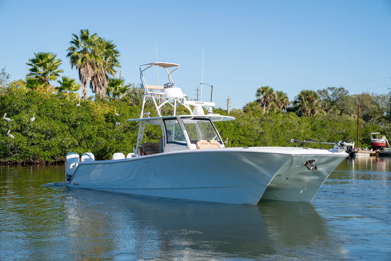 Front Runner 37 Catamaran